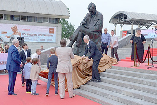 В Москве открыт памятник Дмитрию Шостаковичу