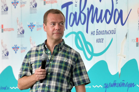 Медведев считает: в современном театре допустимо все, что в рамках культуры и закона