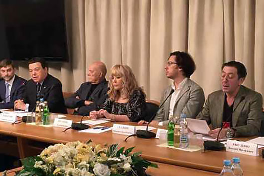 ПроСРОнное заседание в Госдуме: у Железняка перед Пугачевой дрожали руки