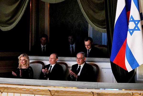 Владимир Путин и Биньямин Нетаньяху с супругой посетили Большой театр