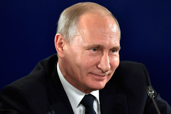 Владимир Путин выступил за реформу системы госзакупок в области культуры