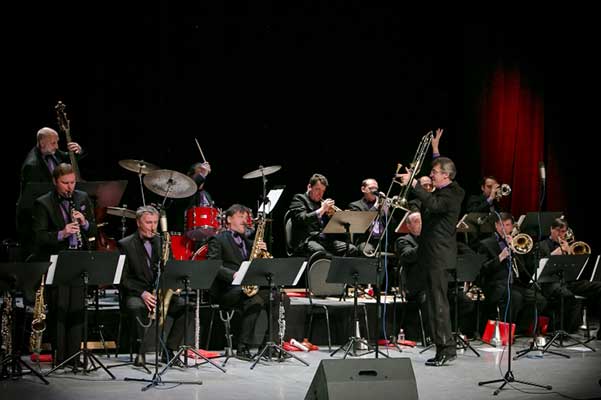 Концерт оркестра джазовой музыки имени Олега Лундстрема в Пермской филармонии