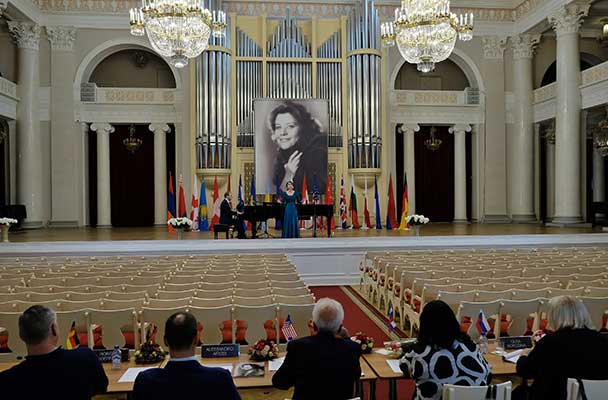 11 вокалистов продолжат борьбу за призовые места конкурса молодых оперных певцов Елены Образцовой