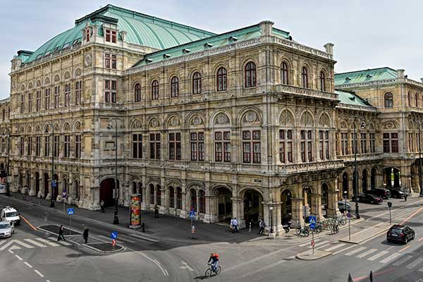 Венская опера: 8 июня — открытие для 100 зрителей