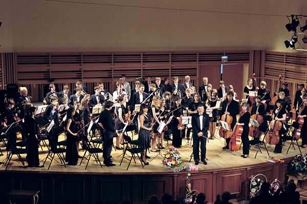 Новосибирскому юношескому симфоническому оркестру – четверть века