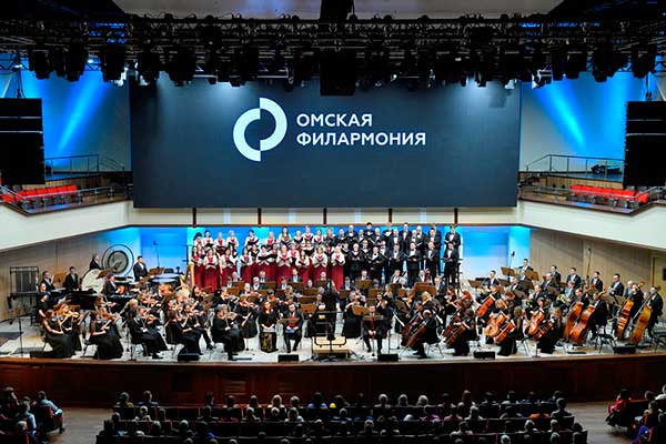 Концерт фестиваля «Музыкальное обозрение – Opus 34» в Омской филармонии