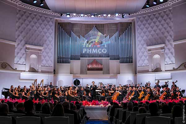 И кто с оркестром по жизни шагает… Концерт к пятилетию РНМСО