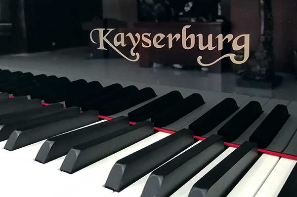 Kayserburg. Новый концертный рояль